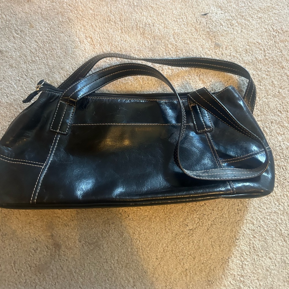 Women’s Leather Oblong Rectangular Shoulder Bag. Excellent Condition